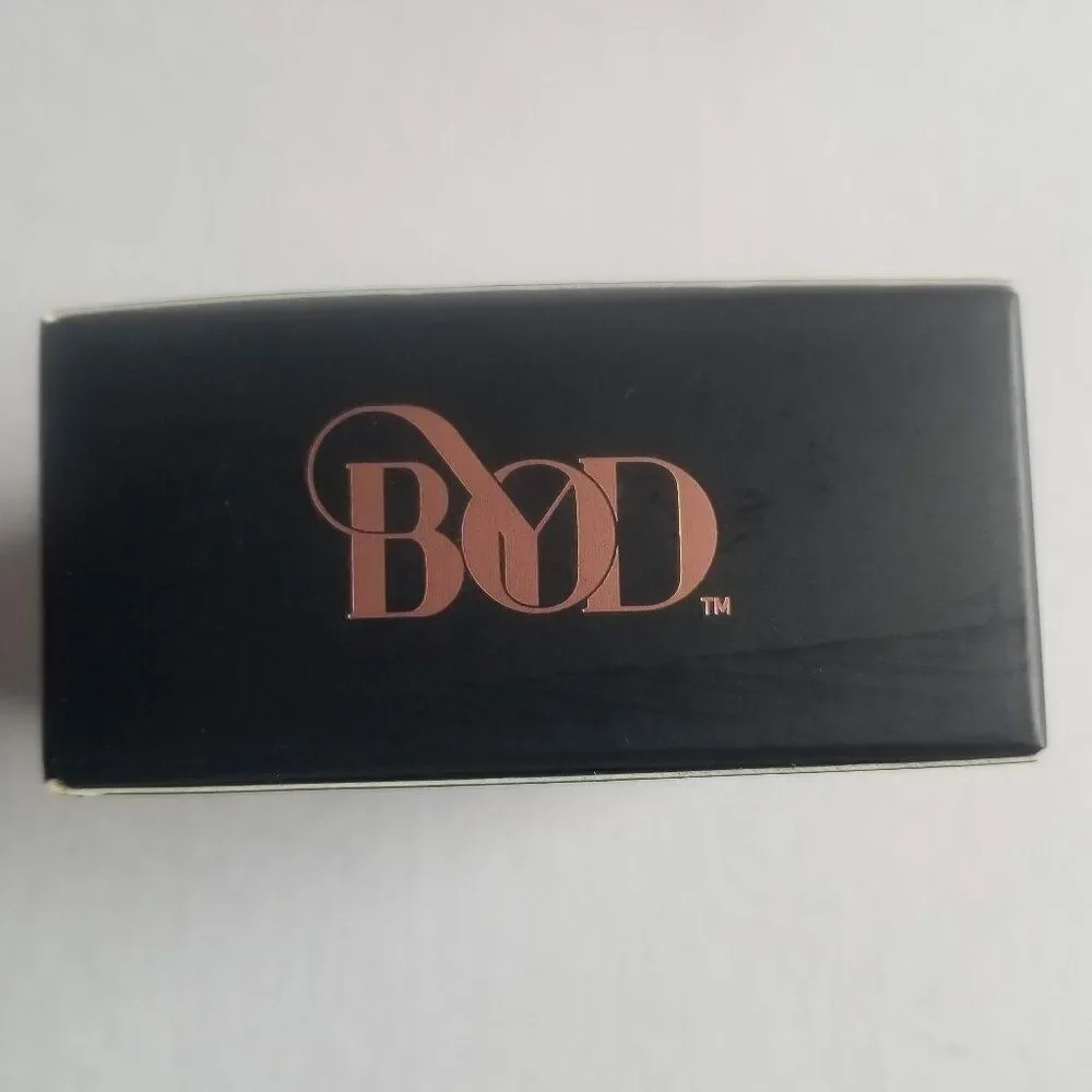 BYOD - Desire Matte Magic Loose Powder - Translucent - Picture 2 of 10